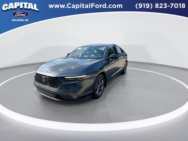 Used 2023 Gray Honda EX image 4