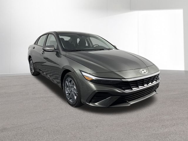 New 2025 Hyundai Elantra Hybrid For Sale in Indianapolis, IN