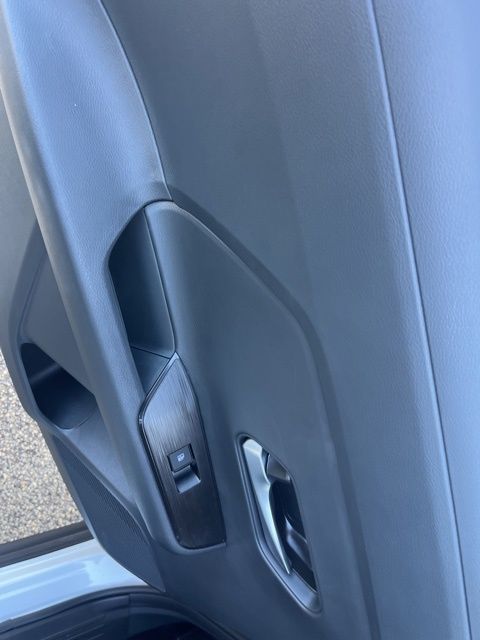 New 2026 White Nissan SV image 26