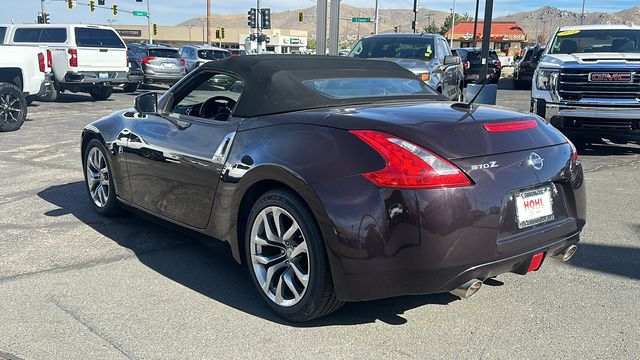 2014 Nissan 370Z Base 8