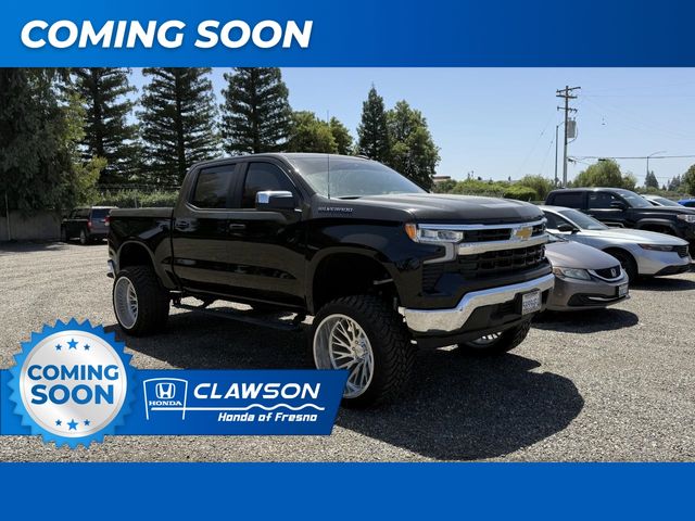 2025 Chevrolet Silverado 1500 LT Crew Cab Short Box's photo