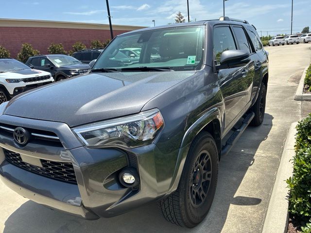 Used 2022 Gray Toyota SR5 Premium image 3
