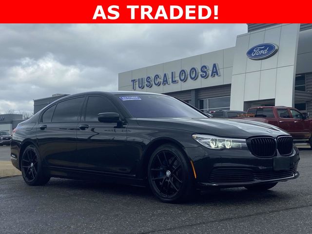 BMW 7 Series 740i xDrive AWD