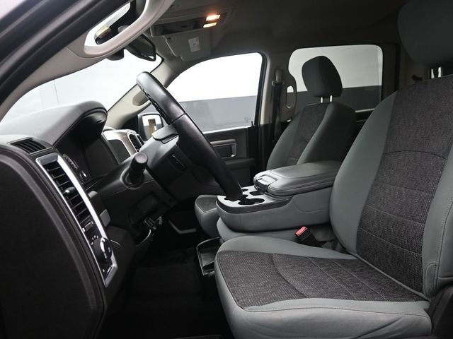 used 2019 Ram 1500 Classic car, priced at $22,796