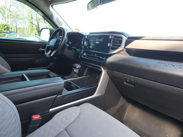 2022 Toyota Tundra SR5:45245B