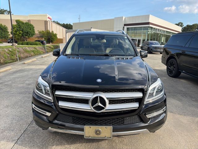 Used 2016 Black Mercedes-Benz GL 450 image 3
