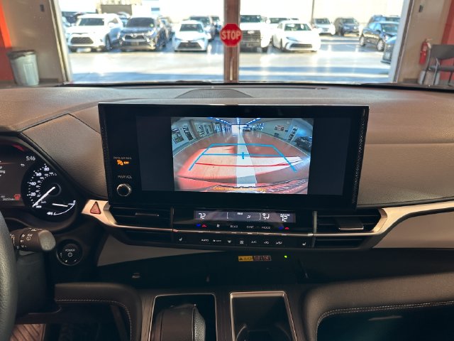 Used 2026 Toyota Sienna Van