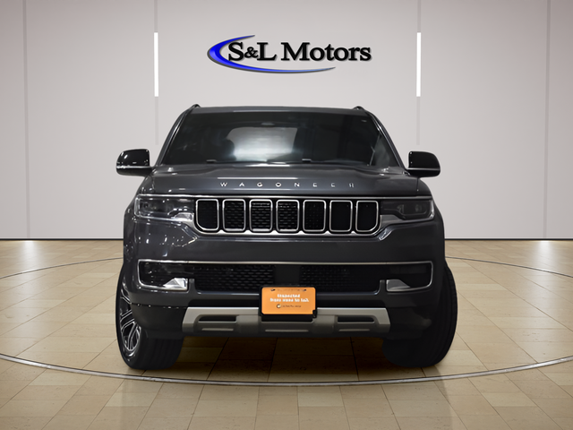 View vehicle photo 5