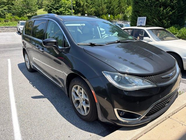2019 Chrysler Pacifica Touring L Black at Bob Ruth Ford