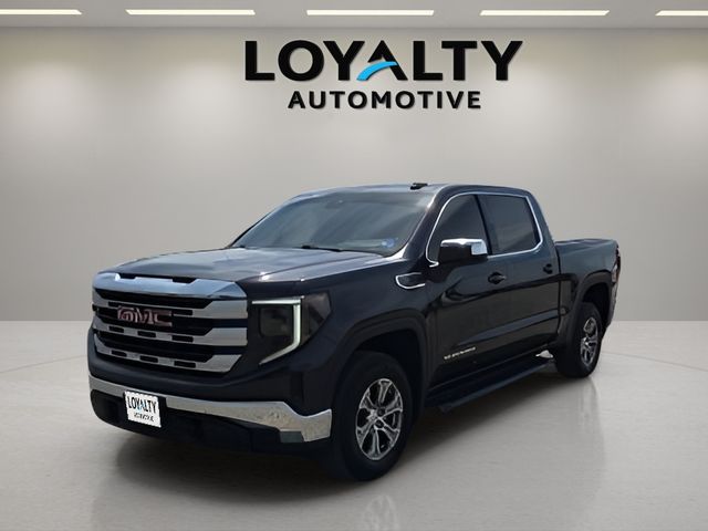 2022 GMC Sierra 4WD Crew Cab Short Box SLE's photo