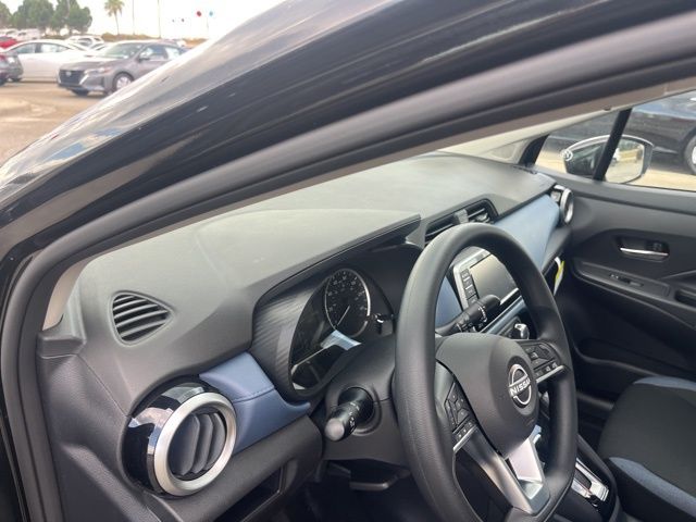 New 2025 Black Nissan 1.6 SV image 9