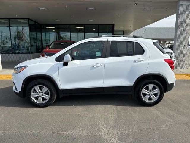 2021 Chevrolet Trax LT 8