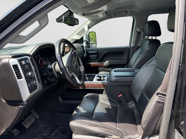 2015 GMC Sierra 3500HD SLT - Onyx Black exterior view 10