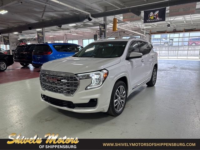 White Frost Tricoat 2024 GMC Terrain Denali AWD SUV / Crossover All-Wheel Drive 9-Speed Automatic