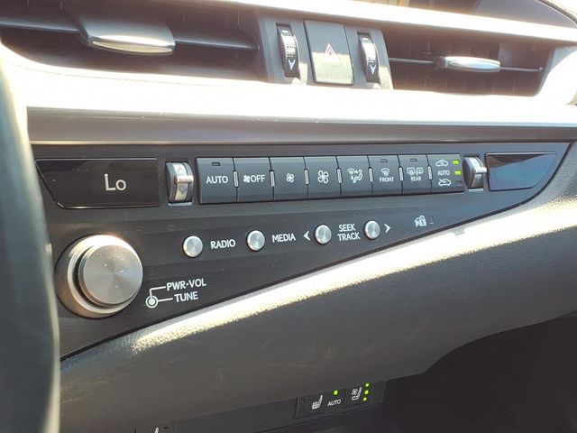 Used 2021 Lexus ES Sedan