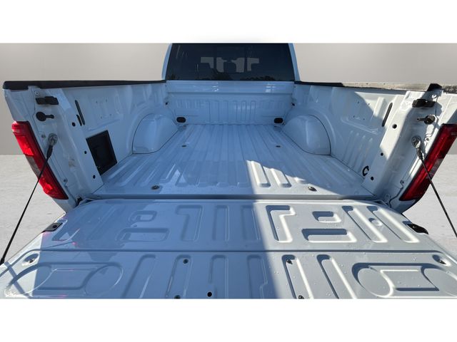 Used 2023 White Ford XLT image 33