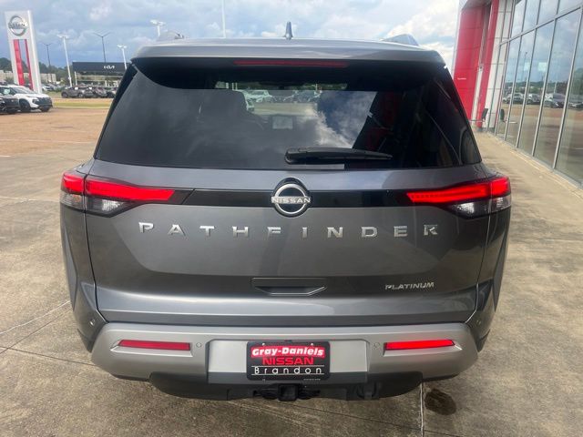 Used 2025 Nissan Pathfinder SUV