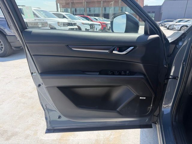 2023 Mazda CX-5 S Carbon Edition - Photo 11