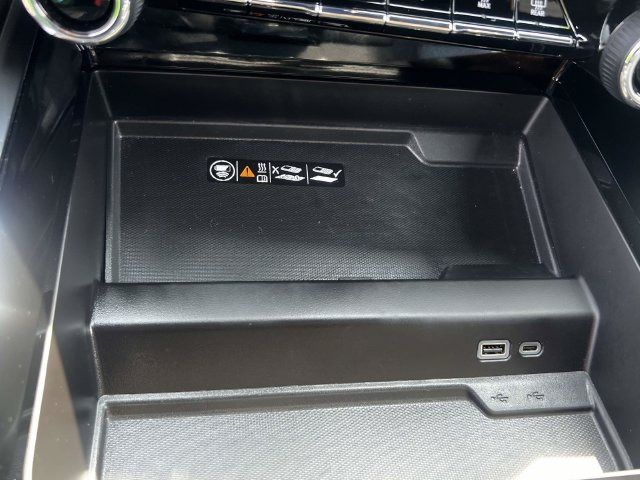 Used 2026 Chevrolet Suburban SUV