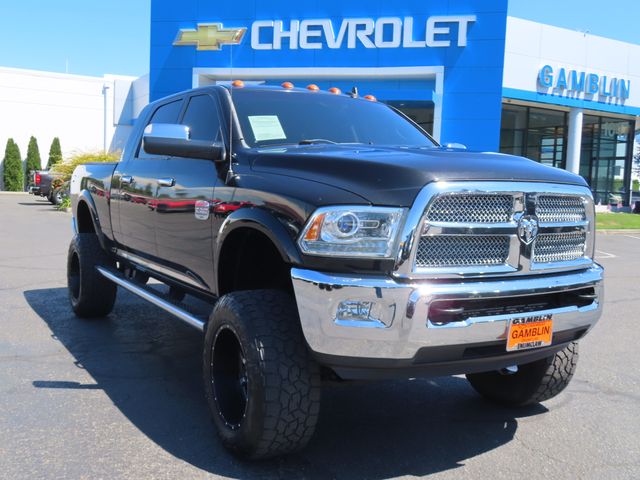 Brilliant Black Crystal Pearlcoat 2015 RAM 2500 Pickup Truck Four-Wheel Drive 6-Speed Automatic