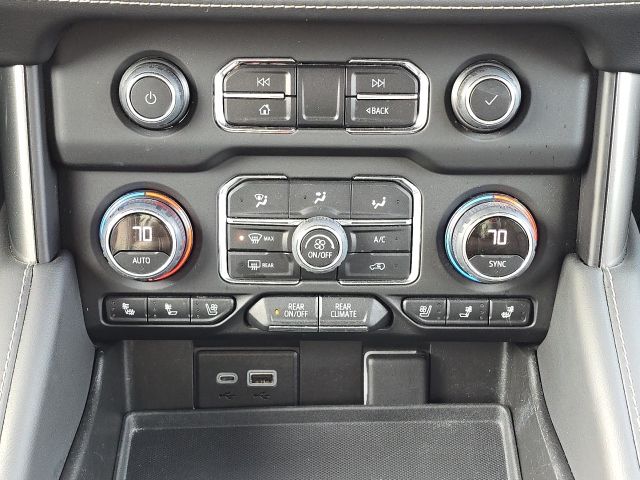 2023 Chevrolet Suburban Premier:44911A