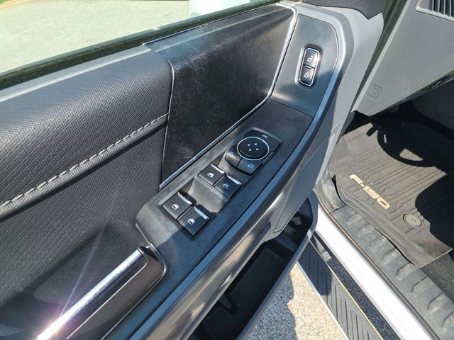 Used 2023 White Ford XLT image 13