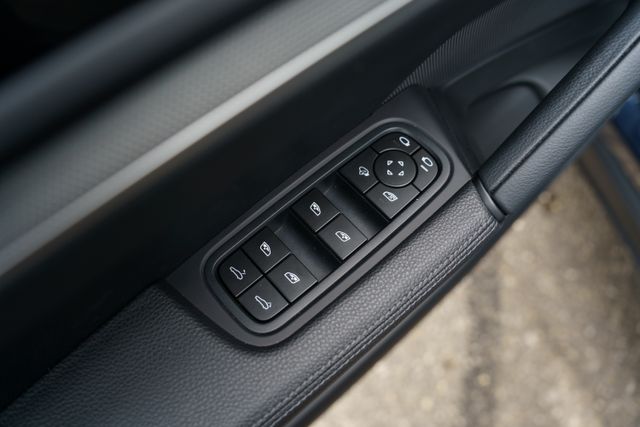 Certified Used 2024 Blue Porsche  image 16