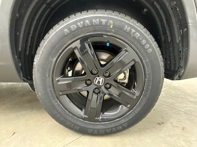 Certified Used 2023 Black Honda Black Edition image 12