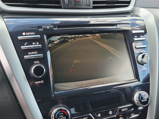 Used 2023 White Nissan SV image 37