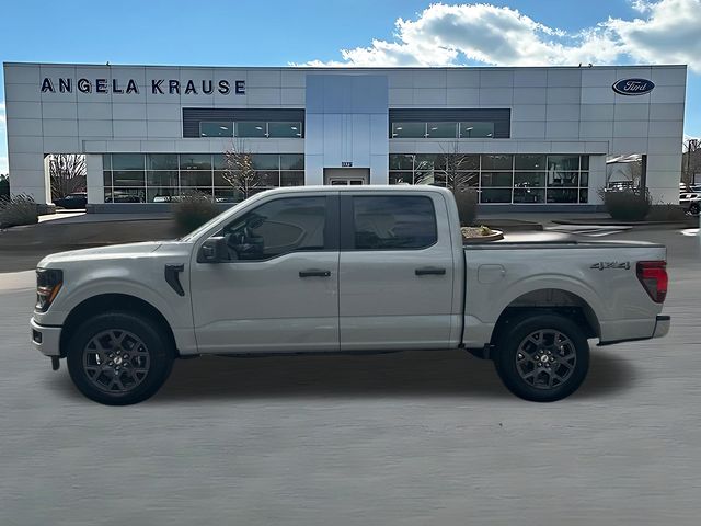 View vehicle photo 4