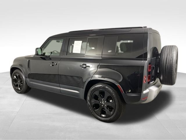 2020 Land Rover Defender 110 S 3