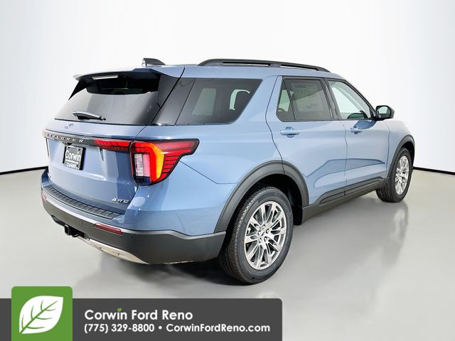 View vehicle photo 7