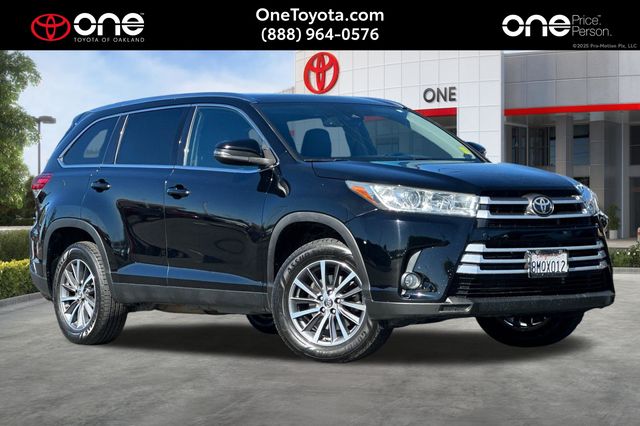 2019 Toyota Highlander XLE FWD