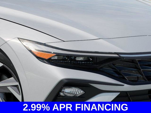 2025 Hyundai Elantra SEL Sport photo