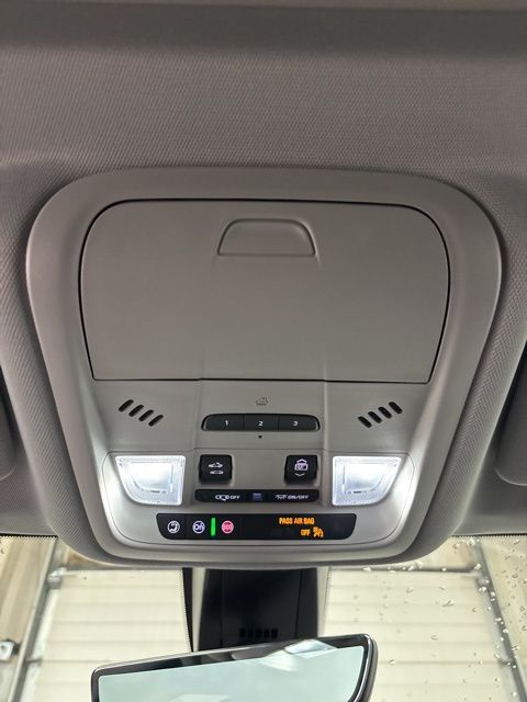 2025 Chevrolet Blazer LT photo