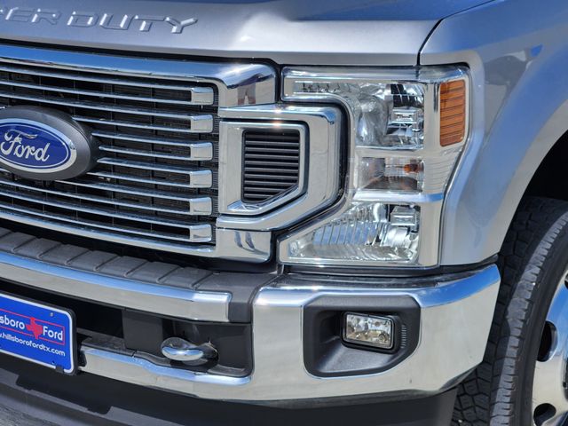 2022 Iconic Silver Metallic Ford F-350SD Lariat 4X4 Truck
