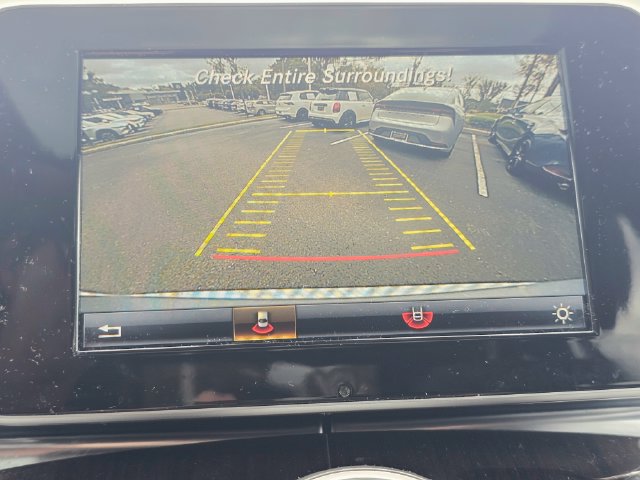 Used 2017  Mercedes-Benz GLC 300 image 41