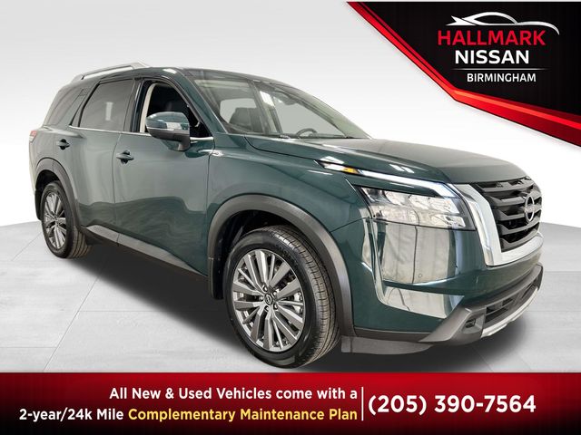 2025 Nissan Pathfinder SL FWD