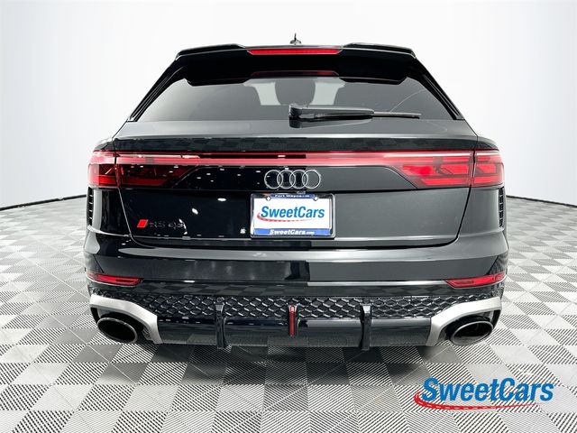 2025 Audi RS Q8 performance