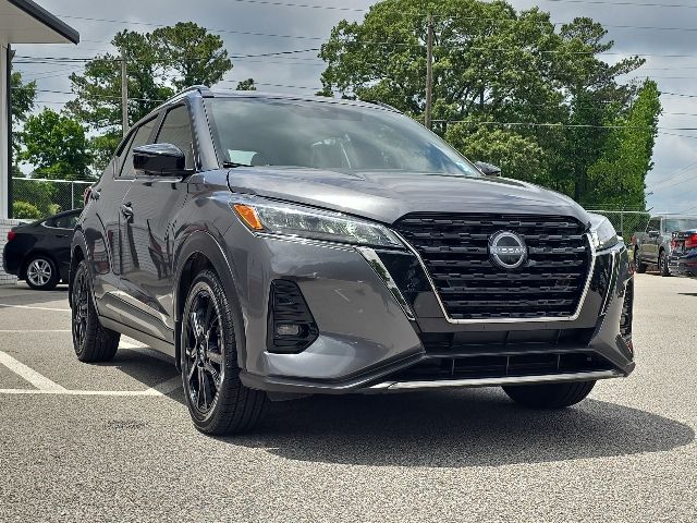 2024 Nissan Kicks SR:168732B