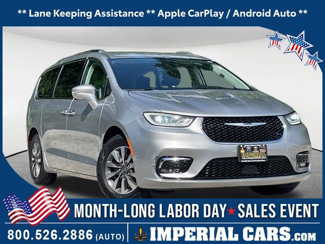 2021 Chrysler Pacifica Plata (Billet Silver Metallic Clearcoat) Minivan Tracción delantera 9 velocidades Automática