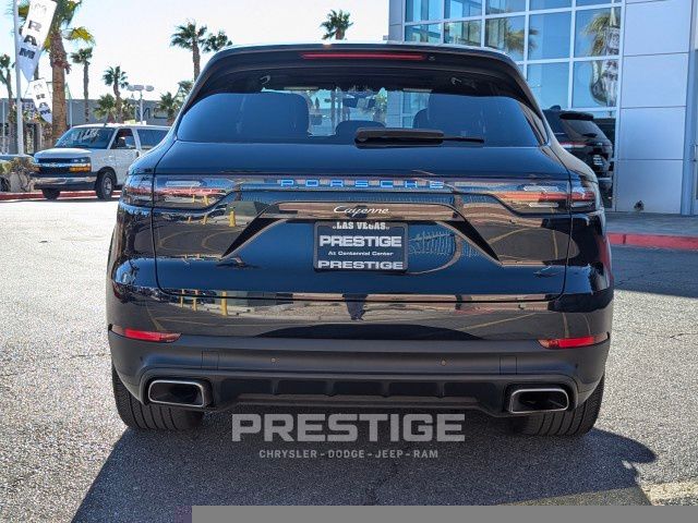 2021 Porsche Cayenne Base 8