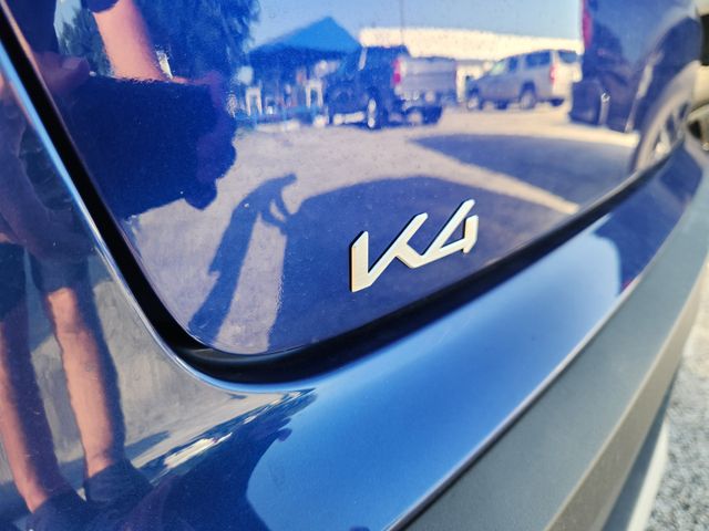 2025 Kia K4 LXS Blue at Baytown Hyundai