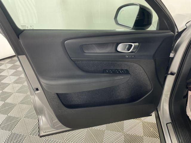 Used 2023 Volvo XC40 Recharge Pure Electric Twin Core For Sale in Bremerton, WA