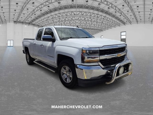 Summit White 2018 Chevrolet Silverado 1500 LT Double Cab RWD Pickup Truck 4X2 6-Speed Automatic Overdrive