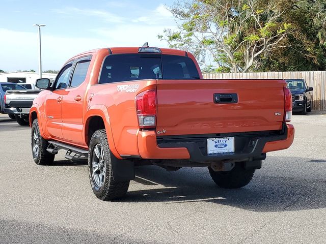 2017 Toyota Tacoma  9