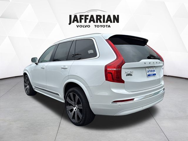 2025 Volvo XC90 T8 photo 3