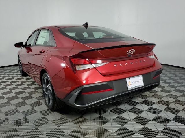 New 2025 Hyundai Elantra For Sale in Indianapolis, IN