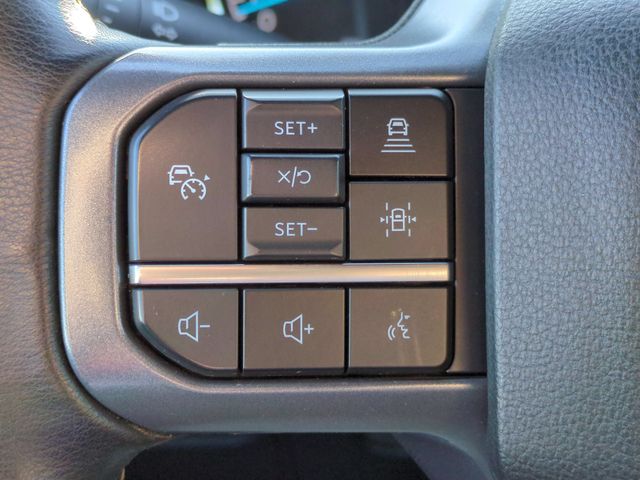 Used 2023 Gray Ford XLT image 17