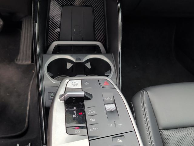 2025 BMW X1 xDRIVE28i • 2.0L TURBO CLEAN CARFAX • 1 OWNER PANORAMIC MOONROOF • HEATED SEATS • DRIVING ASSISTANCE PLUS • DIGITAL KEY Thumbnail